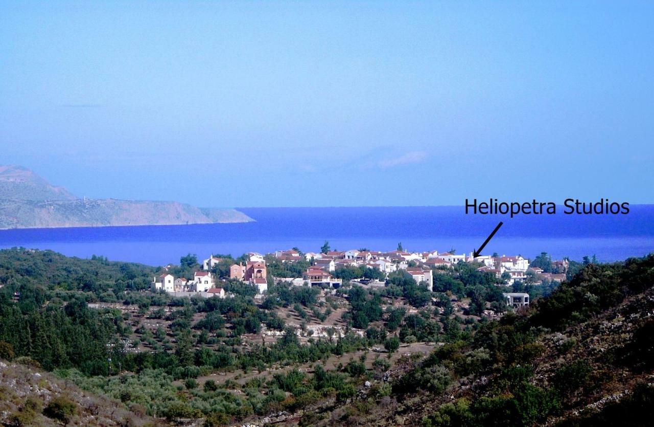 Heliopetra Independant Studios -Village Close To Beaches -Sharing A Large Pool Koprana 外观 照片